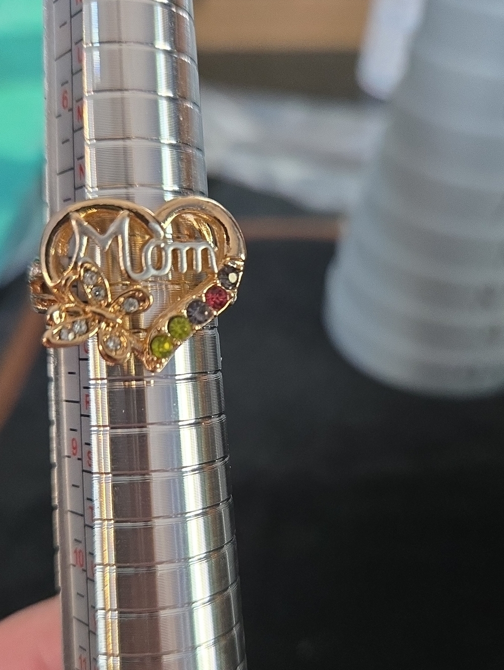 Gold 'Mom' Heart Ring with Multicolor Stones